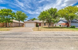 110 Crestwood Dr, San Angelo, TX 76903