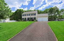 7 Stanley Cir, Mansfield, MA 02048