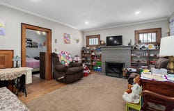 559 E Pleasant Street, Mt Vernon, MO 65712