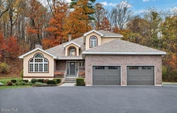 1306 Putnam Road, Schenectady, NY 12306