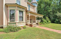 206 N Brook Street, Wilkesboro, NC 28697