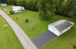 247 Jimtown Rd, Dawson, PA 15428