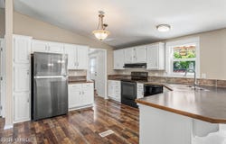 2821 S 87th Ave, Yakima, WA 98903