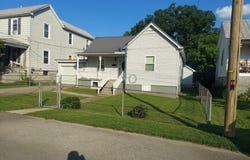 424 Edgewater Drive, Irvine, KY 40336