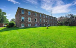 1008 Lake Way, Louisville, KY 40222