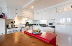 133 Atlantic Avenue, Boothbay Harbor, ME 04538