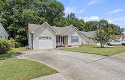 469 Village Circle, Stockbridge, GA 30281