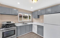 1048 Unity Center Rd, Plum Boro, PA 15239