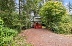 5661 Buck Lake RD, Florence, OR 97439