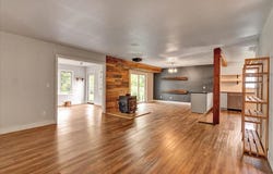 8 Pine Grove Terrace, Winooski, VT 05404