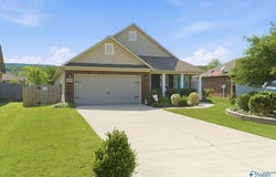 434 Wade Road SE, Owens Cross Roads, AL 35763