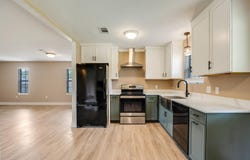 5593 Galaxy Drive, Crestview, FL 32539