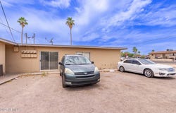 9847 N 11TH Avenue, Phoenix, AZ 85021