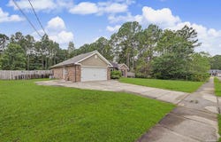 8135 Nevada St, Navarre, FL 32566