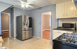 162 Pine St, Quincy, MA 02170
