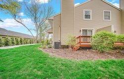 607 Weatherwood Lane, Valparaiso, IN 46383