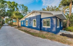 330 PINEAPPLE STREET, TARPON SPRINGS, FL 34689
