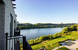 101 Harbor Greene Drive, Bellevue, KY 41073