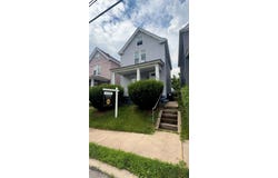 908 Punta Gorda Ave, East McKeesport, PA 15035