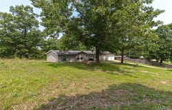 22205 Highland Lane, St Robert, MO 65584