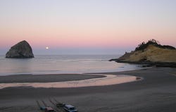 33000 Cape Kiwanda Drive, Pacific City, OR 97135