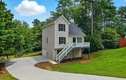 16 Oak Grove, Adairsville, GA 30103