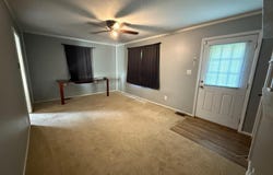 5110 N HAMILTON Road, Peoria, IL 61614