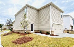 4412 Grosbeak Drive, Hoschton, GA 30548