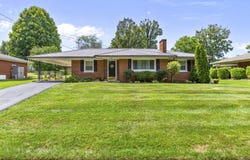 214 Pembroke Drive, Richmond, KY 40475