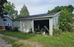 410 W Water, Pinckneyville, IL 62274