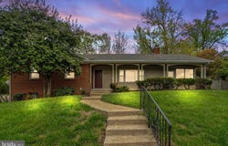 6877 WASHINGTON BOULEVARD, ARLINGTON, VA 22213
