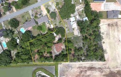 2153 Bergren Rd, Gulf Breeze, FL 32563