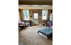 321 S CHERRY STREET, MANHEIM, PA 17545