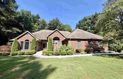 1216 W Park Avenue, Brazil, IN 47834