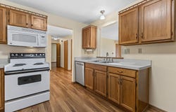 6755 Mariner Dr, Mount Pleasant, WI 53406