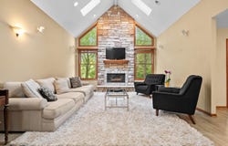 5005 Deerwood Trail, Stevensville, MI 49127