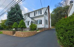 2071 State Route 35, Sayreville Boro, NJ 08879-2065