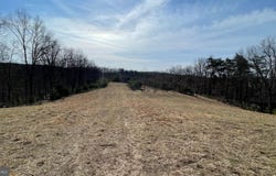 1131 BROAD HOLLOW ROAD, SPRINGFIELD, WV 26763