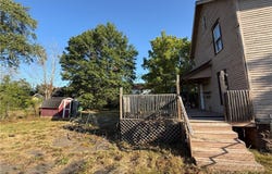 1033 Olive Avenue NE, Warren, OH 44483