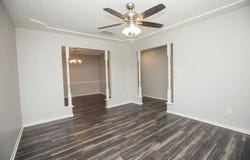 4209 W Pleasant Forest Street, Arlington, TX 76015