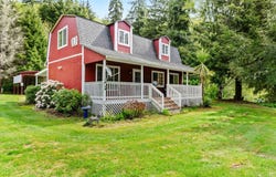 1042 W STATE ROUTE 4, Cathlamet, WA 98612