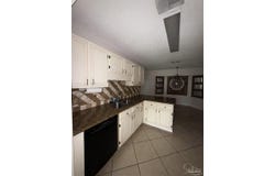 5407 Hollow Oak Ln, Pace, FL 32571