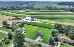 977 DRY WELLS ROAD, QUARRYVILLE, PA 17566