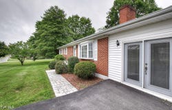 512 Old Airport Road, Bristol, VA 24201
