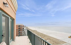260 W Broadway, Long Beach, NY 11561