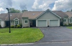 109 Duck Hollow Circle, Stroudsburg, PA 18360