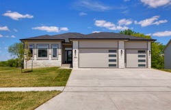 3512 NE 12th Street, Ankeny, IA 50021