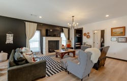 6810 River Oaks Dr, Kingsland, TX 78639
