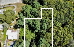 51 Commonwealth Avenue, Sagamore, MA 02561