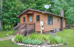 2830 Bayshore Dr, La Crosse, WI 54603